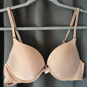 COPY - VS push Up Nude Bra 36B